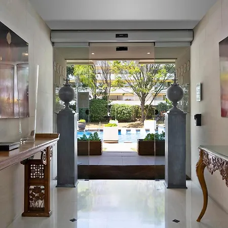 호텔 Suites Del Mar Fenals 료렛 드 마르