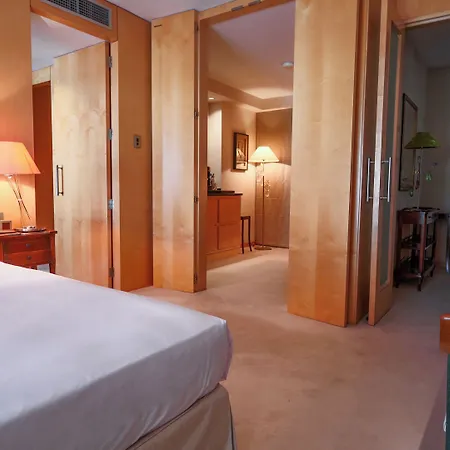 Hotel Del Mar Fenals 4*