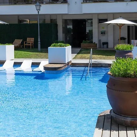 Suites Del Mar Fenals Hotel