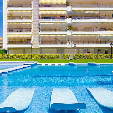 Suites Del Mar Fenals 4*