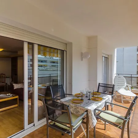 Suites Del Mar Fenals 4*
